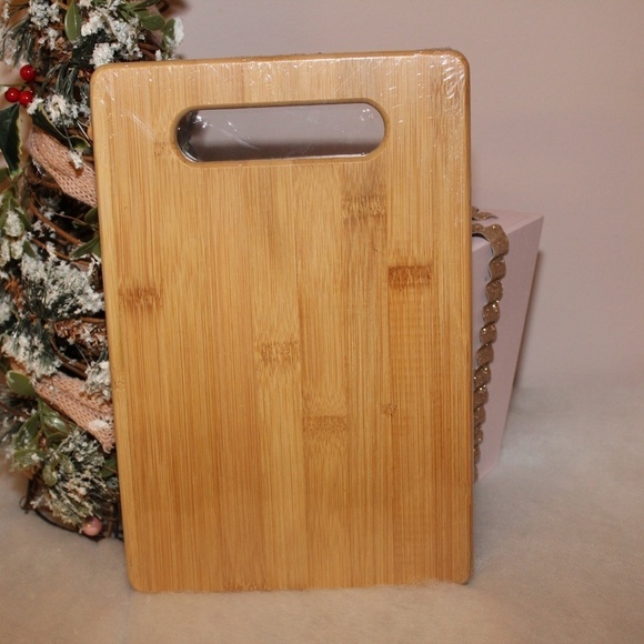 BRAND NEW Wood Cutting Board A Recipe for Love Christmas Gift - Picture 3 of 3